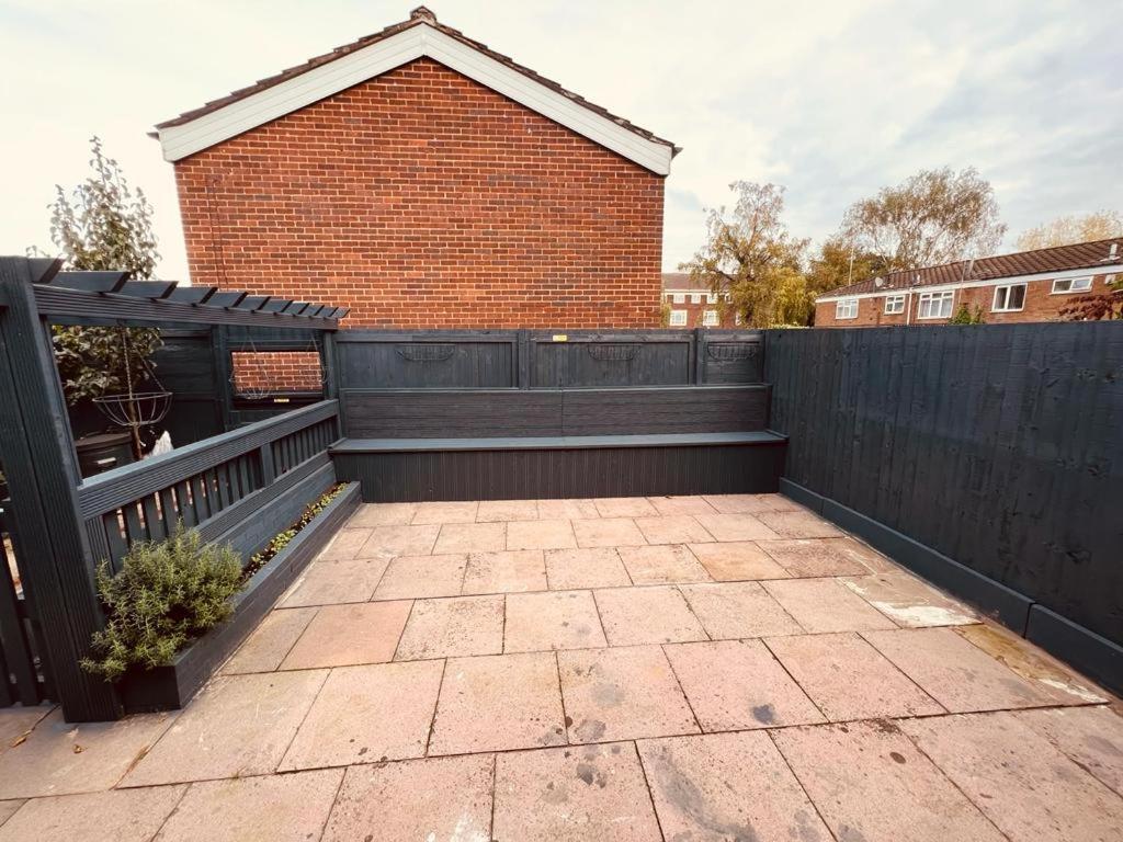 Urban Escape *4 Bedroom House* With Free Parking Birmingham Zewnętrze zdjęcie