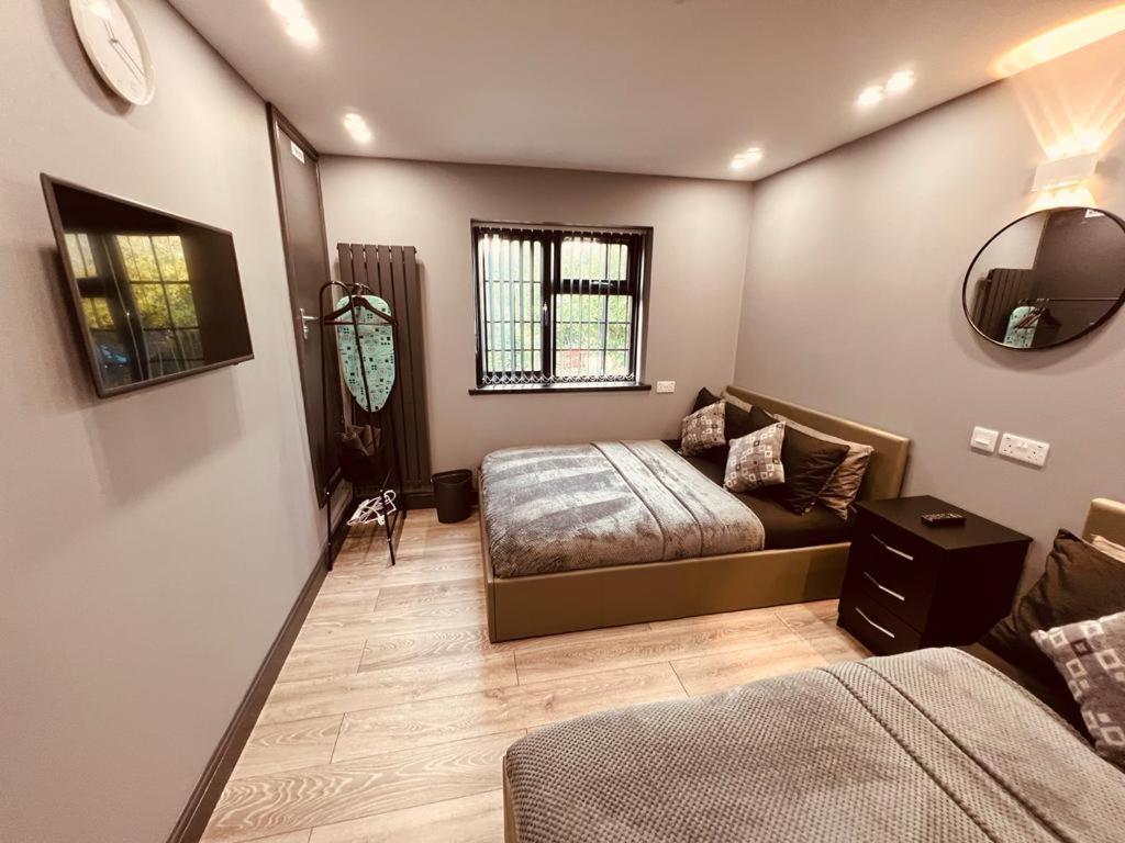 Urban Escape *4 Bedroom House* With Free Parking Birmingham Zewnętrze zdjęcie
