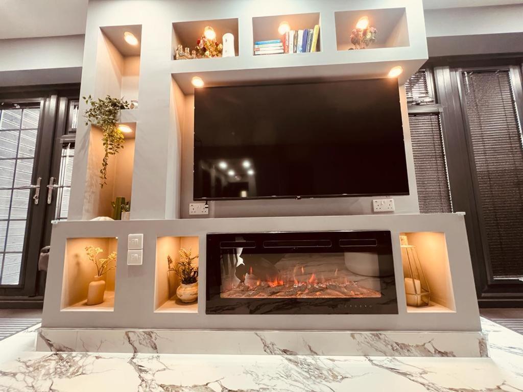 Urban Escape *4 Bedroom House* With Free Parking Birmingham Zewnętrze zdjęcie