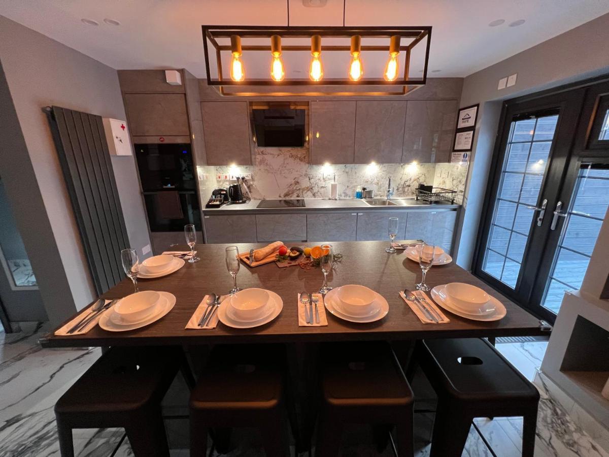 Urban Escape *4 Bedroom House* With Free Parking Birmingham Zewnętrze zdjęcie