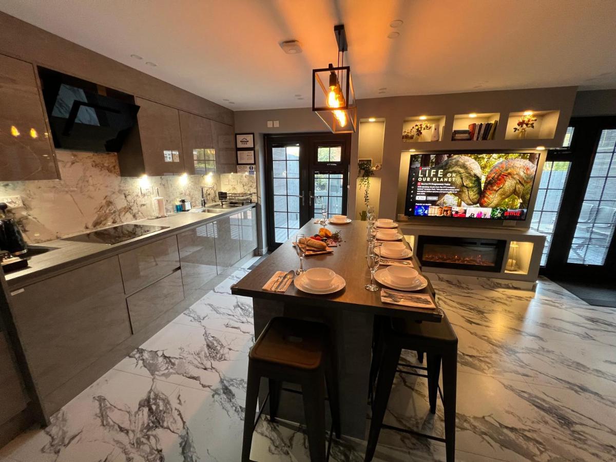 Urban Escape *4 Bedroom House* With Free Parking Birmingham Zewnętrze zdjęcie